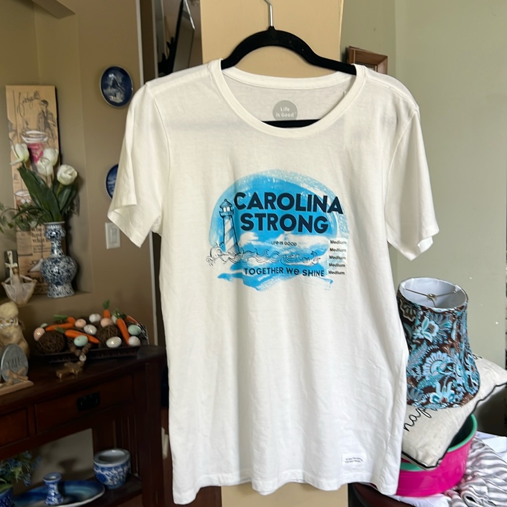 NWT LIFE IS GOOD CAROLINA STRONG CRUSHER T SHIRT